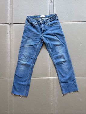 Acne Light Blue Cropped Straight Jeans with Frayed Hem Size 27/34 Hep Talk Style